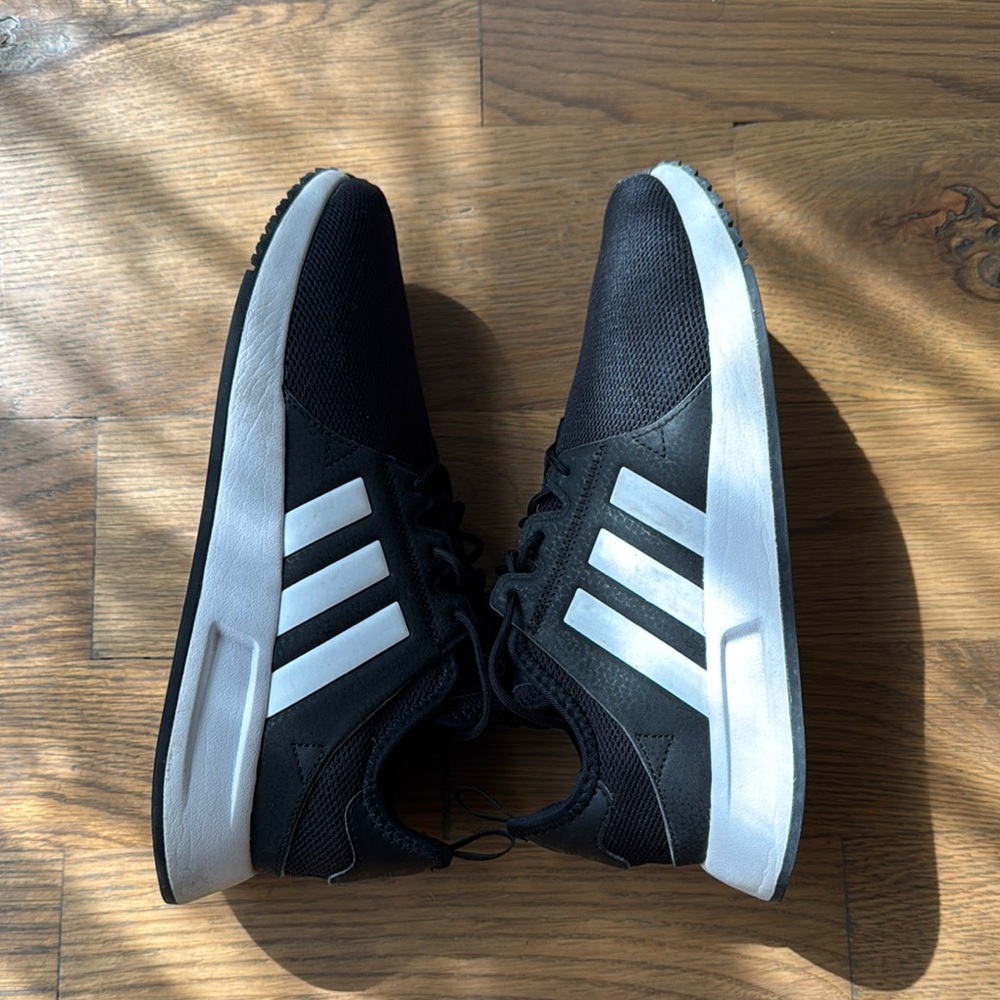 Adidas - Picture 6 of 9